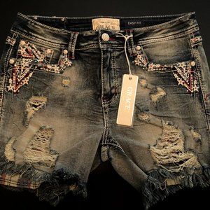 Easy stretch jeans shorts pocket detail By Miss Me